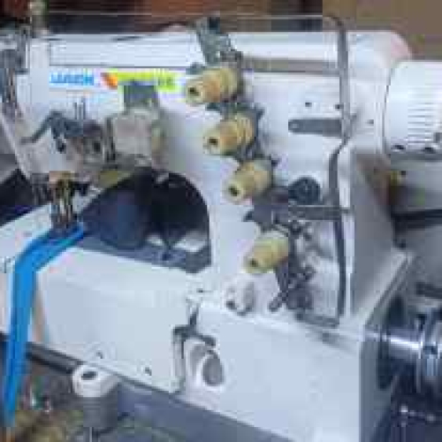 Refurbished JACK Industrial Flatlock Sewing Machine Package