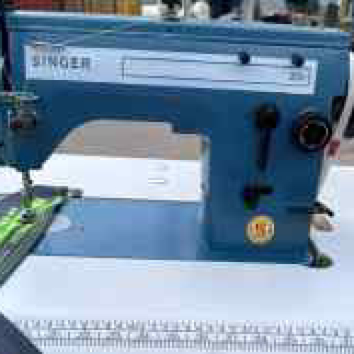 SINGER 20U Multi-Purpose Industrial Sewing Machine (Complete Set)
