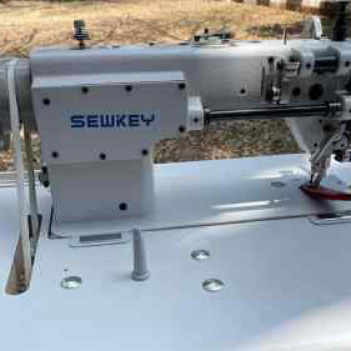 SEWKEY Industrial Walking Foot Sewing Machine (Heavy-Duty)